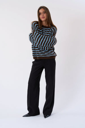 Cniotál Sienna Striped - Seacláid/Gorm Éadrom
