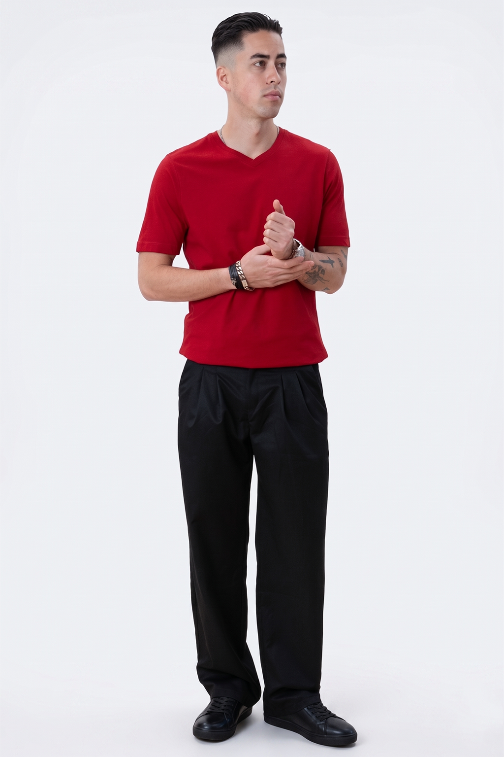 Basic majica s V-izrezom - crvena