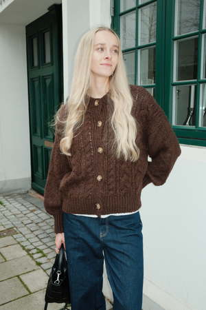 Botton Knit - hnedý