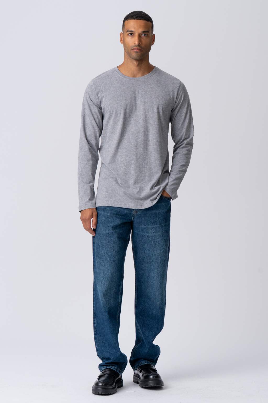 Basic T-léine le sleeved fada-liath