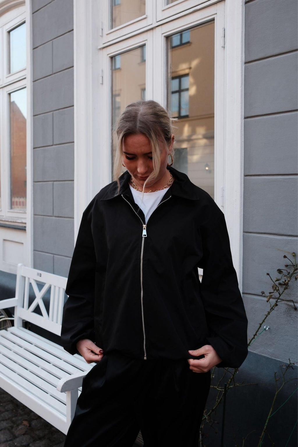 Kratka jakna Ines - crna