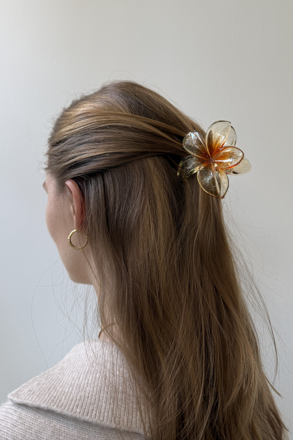 Kvetinový spona - biela