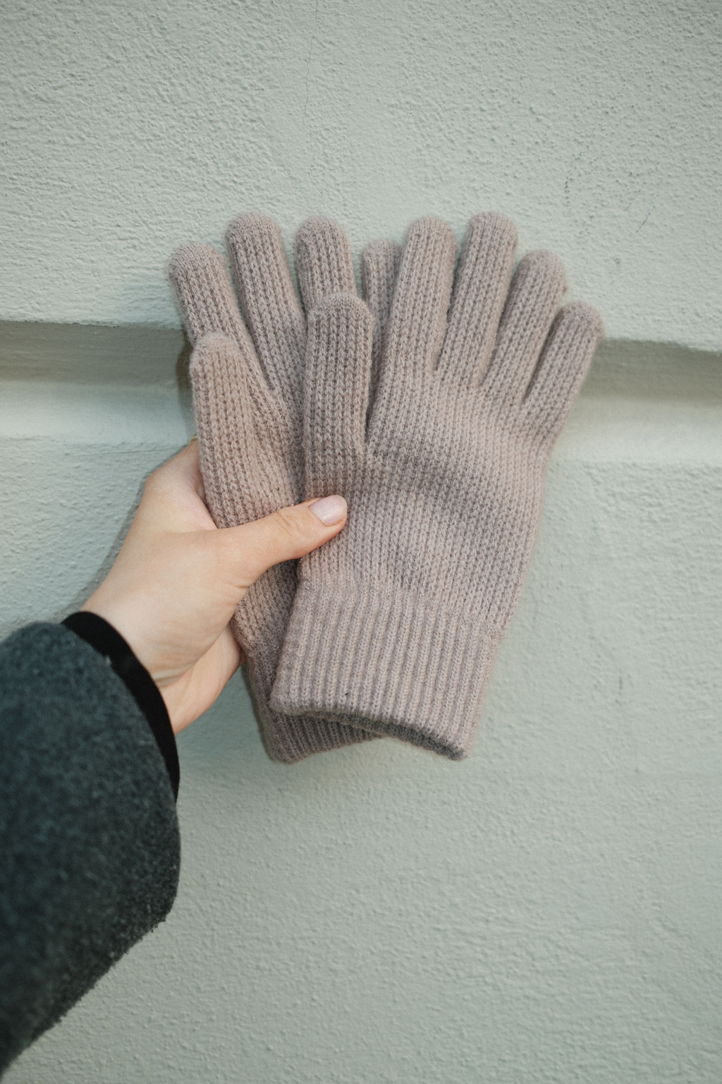 Knitted Gloves - Coffee