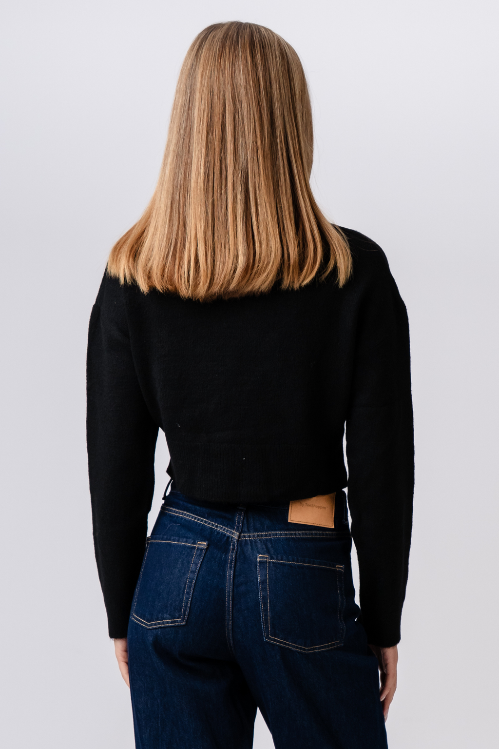 Cniotáil Ghearr Chéinia - Dubh