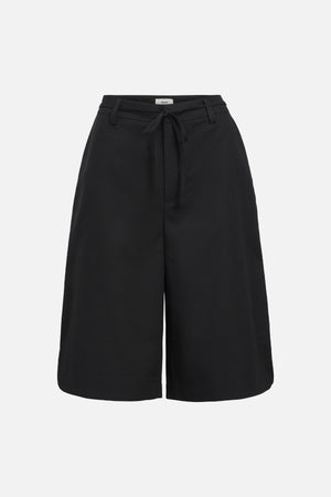 Aura Bermuda Shorts - Black