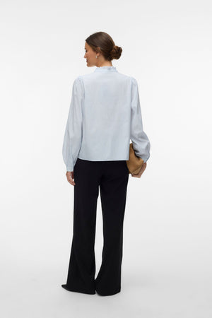 Sina Top - Cloud Dancer