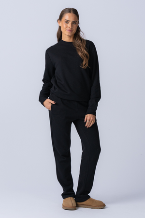 Essential Sweatset for Women - Black