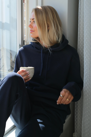 Essential Hoodie - Navy