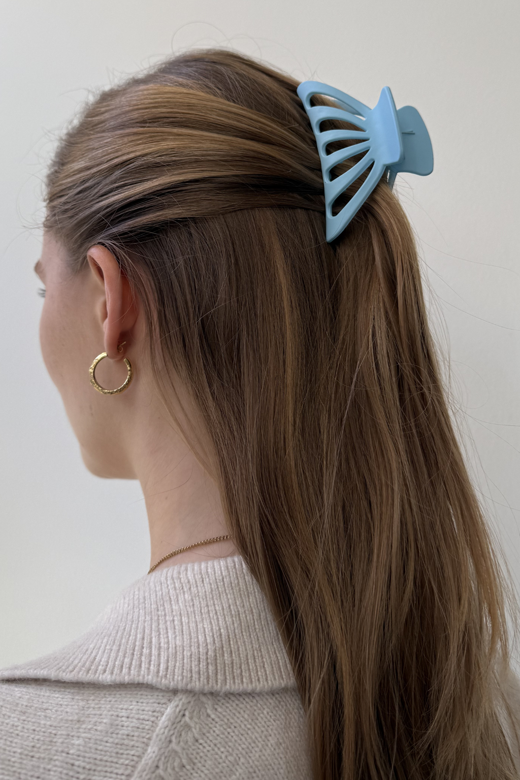 Hollow Claw Clip - Sky Blue