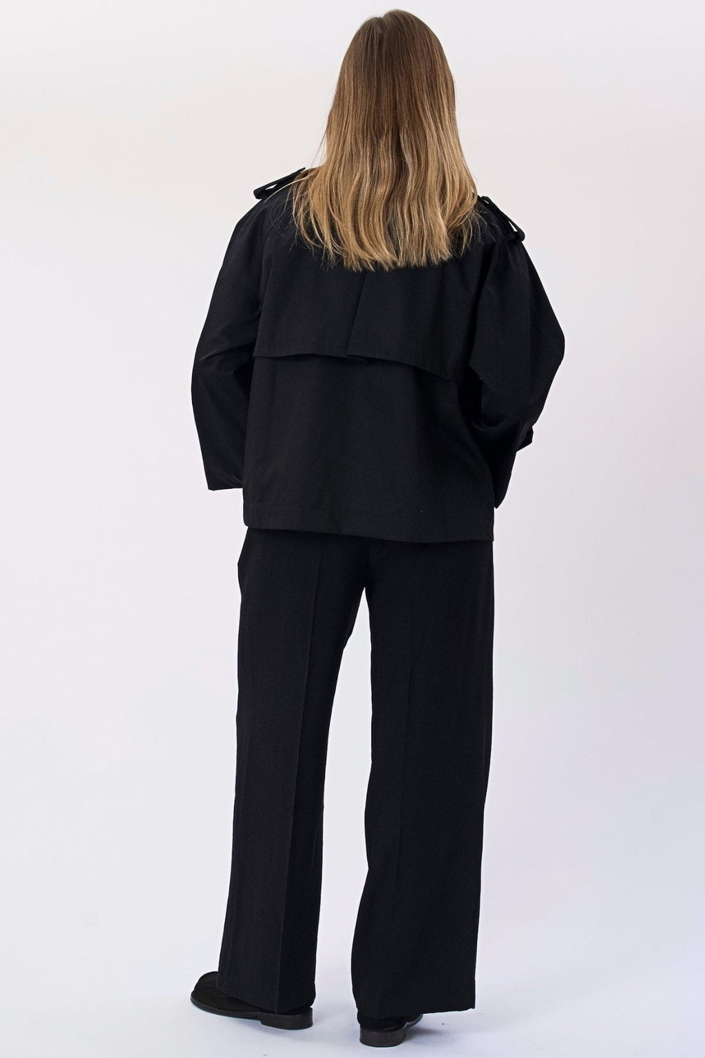 Elara Short Trenchcoat - Black
