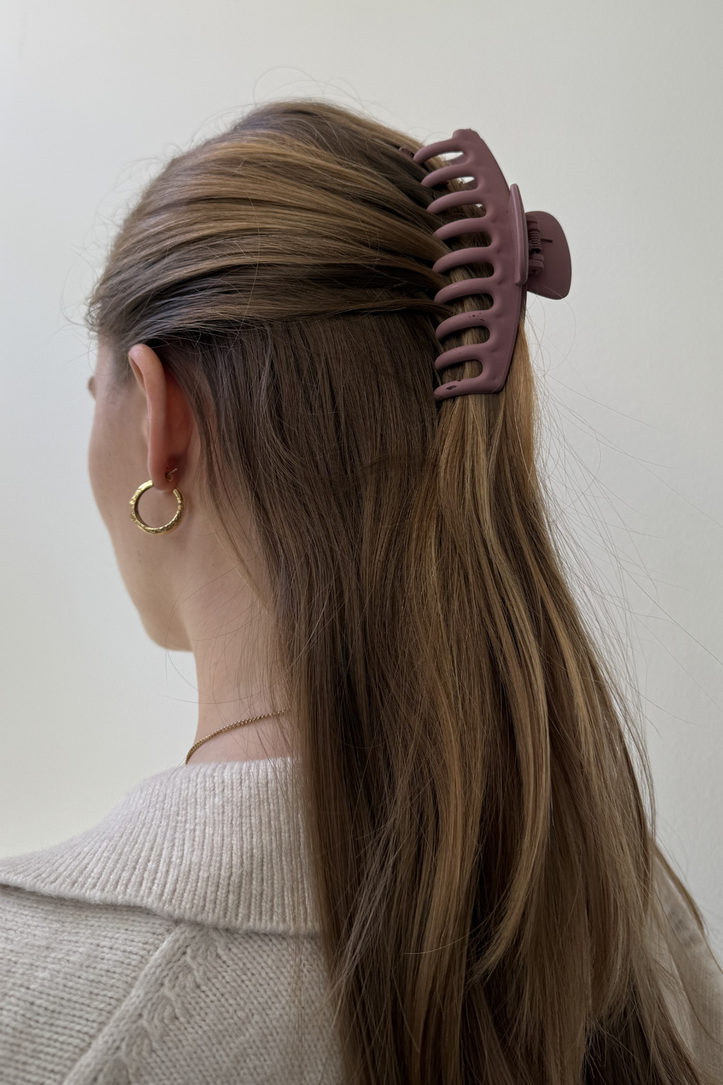 Olivia Hair Clip - Frosted Red