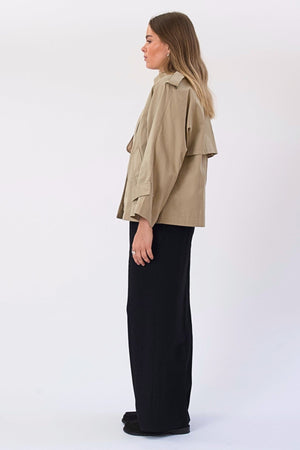 Cóta Trench Gearr Elara - beige