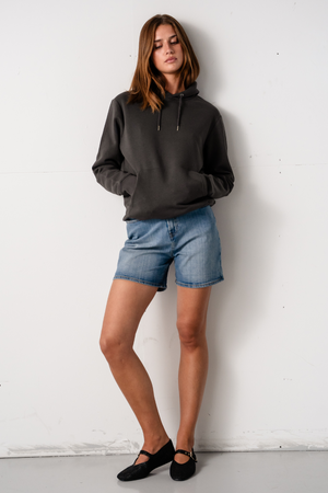 The Original Performance Denim Shorts - Medium Blue Denim (Woman)