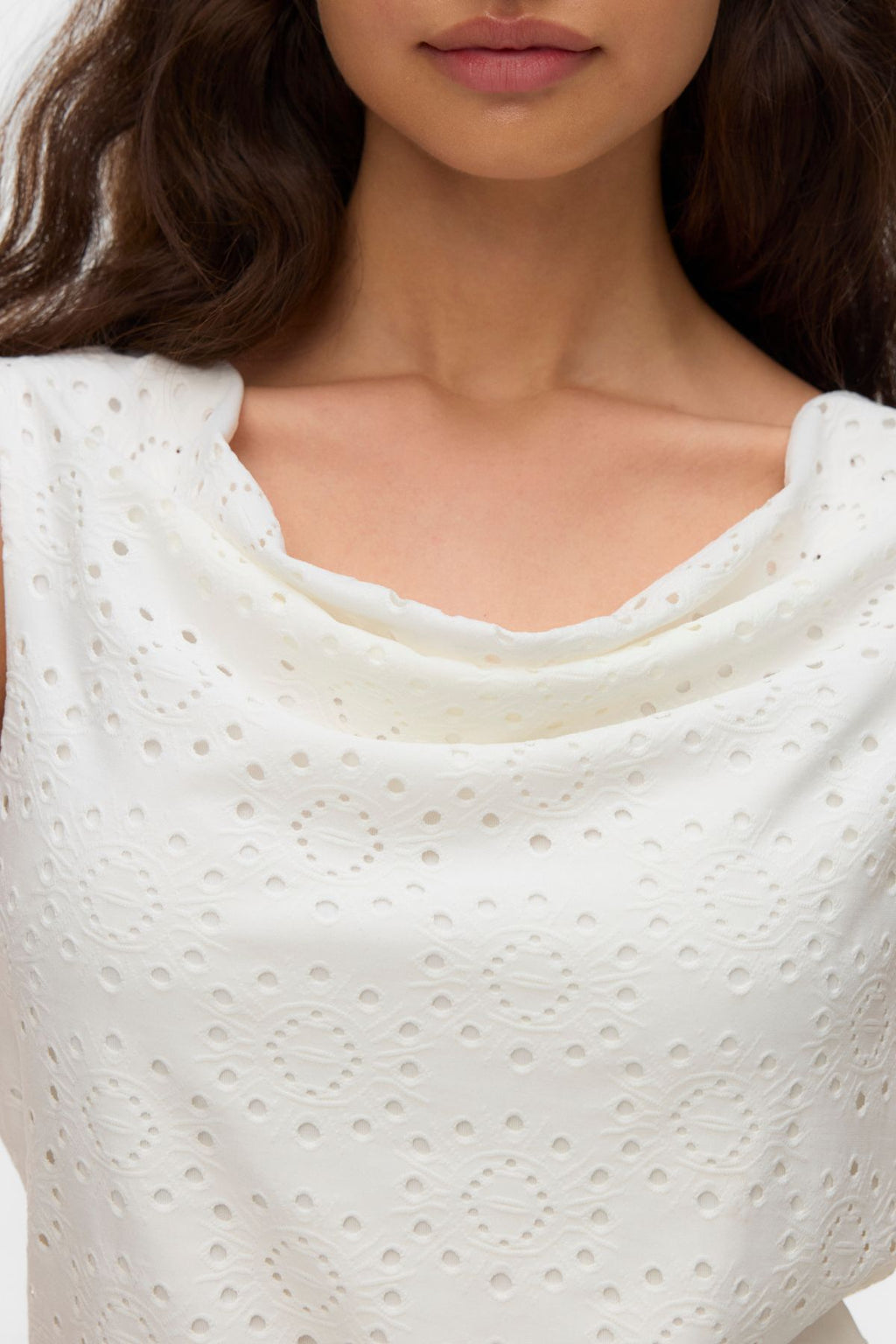 Tassa Waterfall Top - Snow White