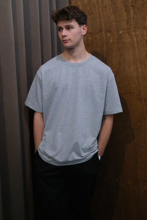 T-léine Trom Boxfit - Liath Dorcha