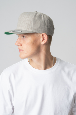 Snapback - Liath éadrom