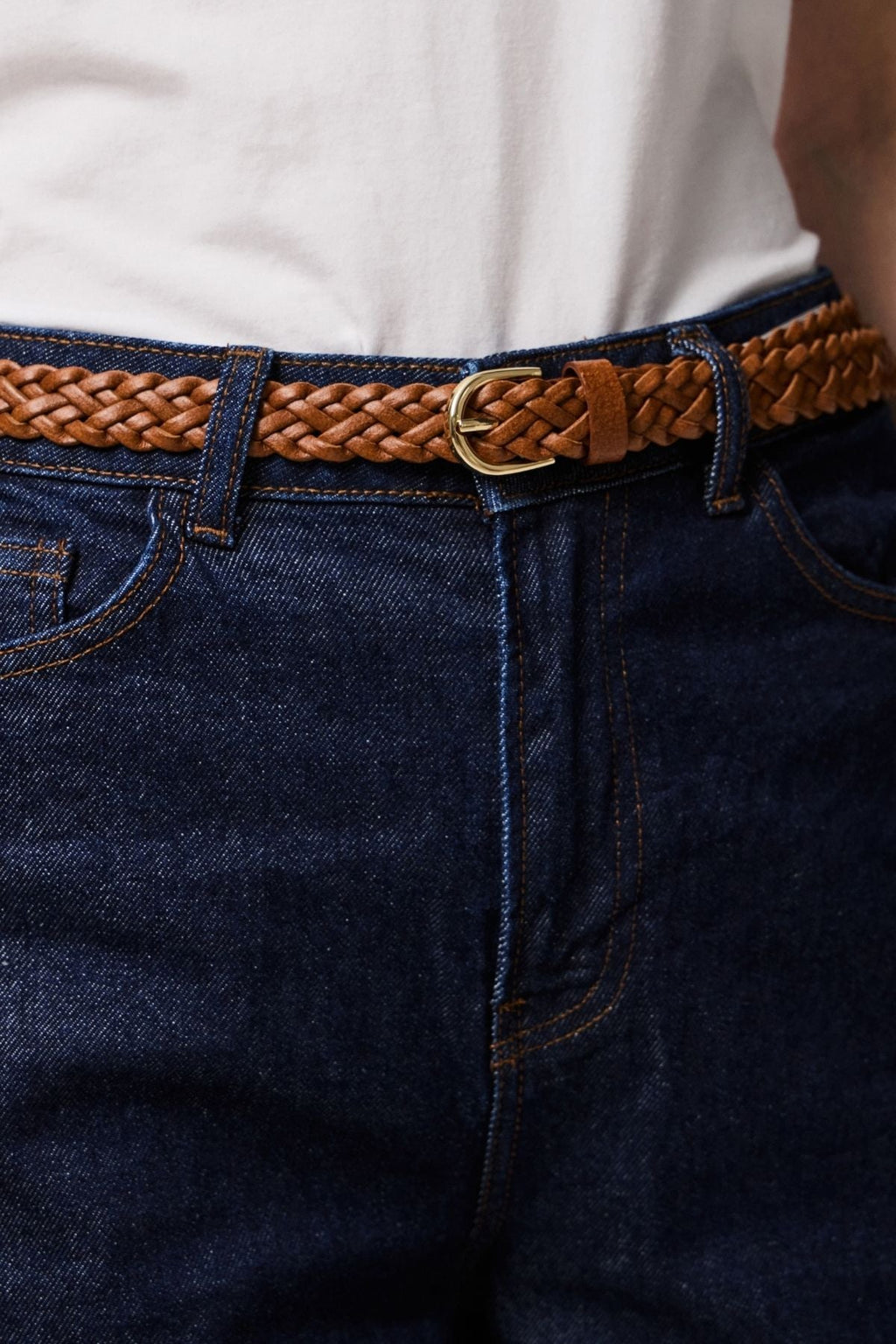 Avery Leathar Braided Slim Crios - cognac