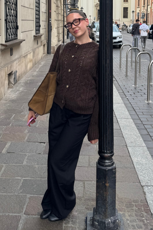 Botton Knit - hnedý