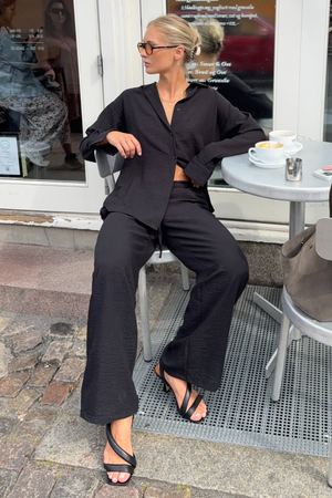 Lilly Pants + Lilly Shirt (Black) – Package Deal