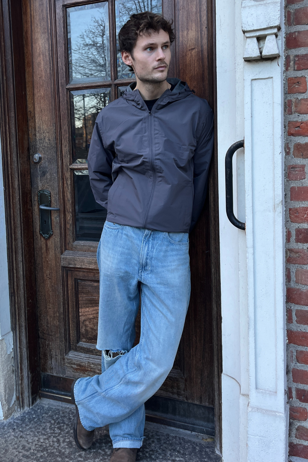 Windbreaker - liath dorcha