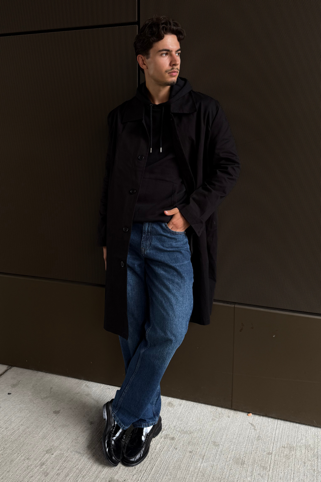 Philip Trenchcoat - Crni