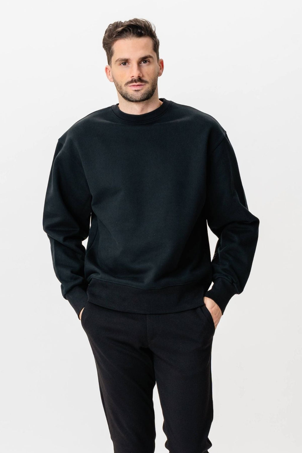 Heavy Crewneck - Black