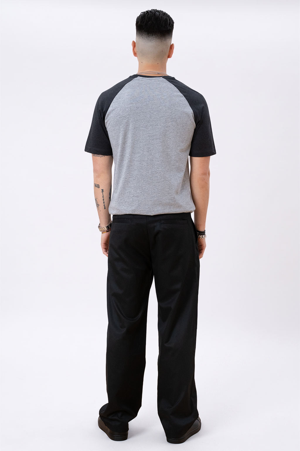 Basic raglan T-shirt - Black-Light Gray