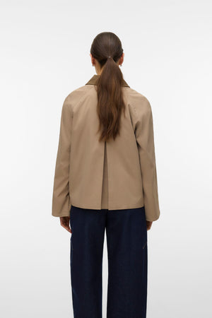 Chelseafia kratka jakna - srebrni nerc