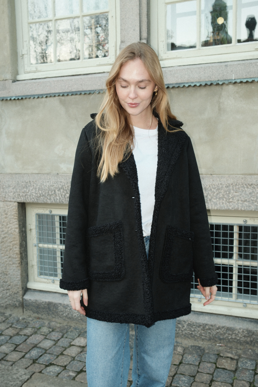 Cóta Shearling - Dubh