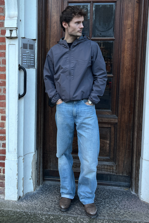 Windbreaker - liath dorcha