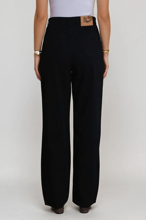 Nora Regular Jeans - nite dubh