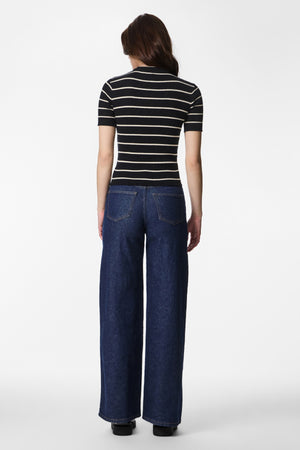 Mira pletivo s O-izrezom - crna breza