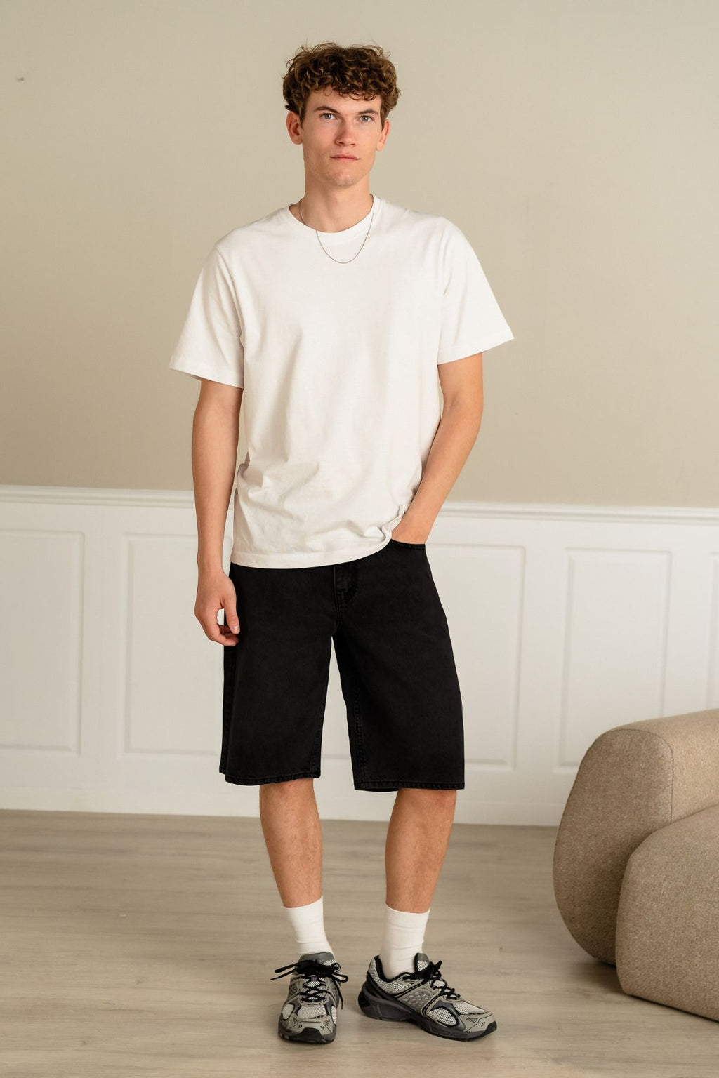 Široke traper kratke hlače - jednobojne crne