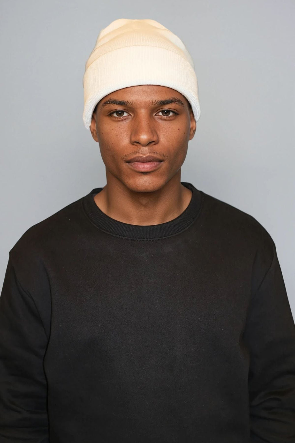 Beanie clasaiceach - Lasmuigh de bán