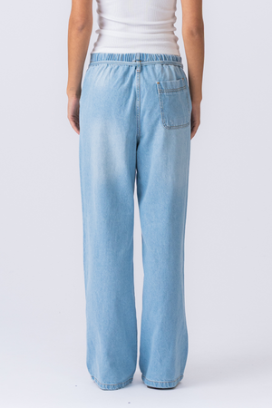 Nicole Baggy Jeans - Light Blue