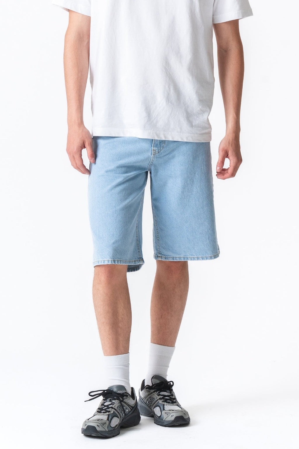 Denim Shorts Loose - Light Blue