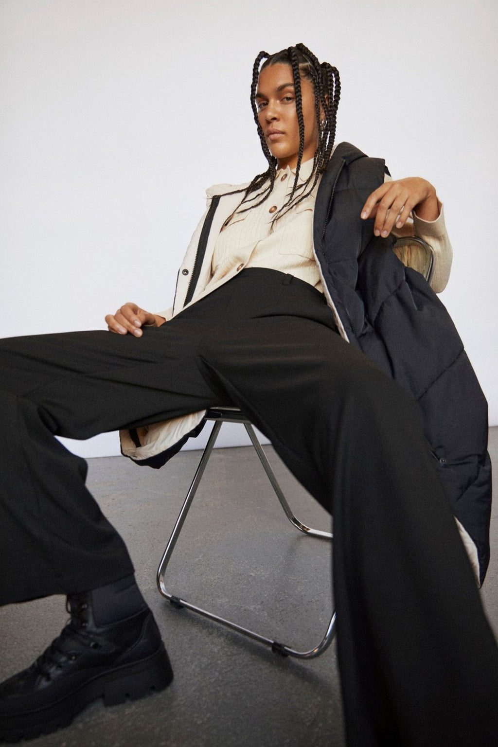 Lisa leathan Pants - dubh