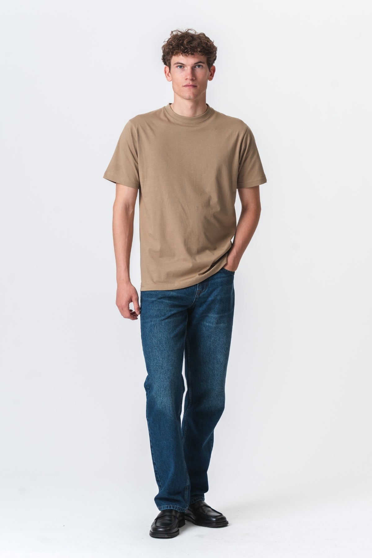 Khaki Comfort: Elevate Your Style with Men Oversized T-shirt
