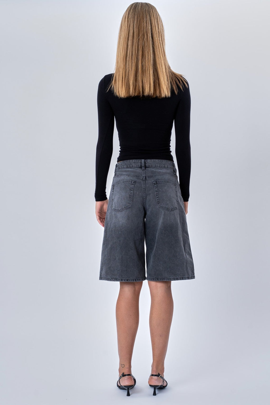 Blús Cassandra - Dubh