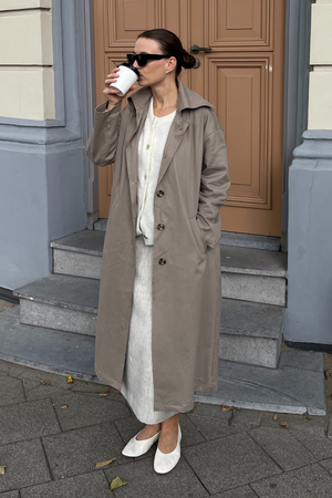 Carla Trenchcoat - Gaineamh