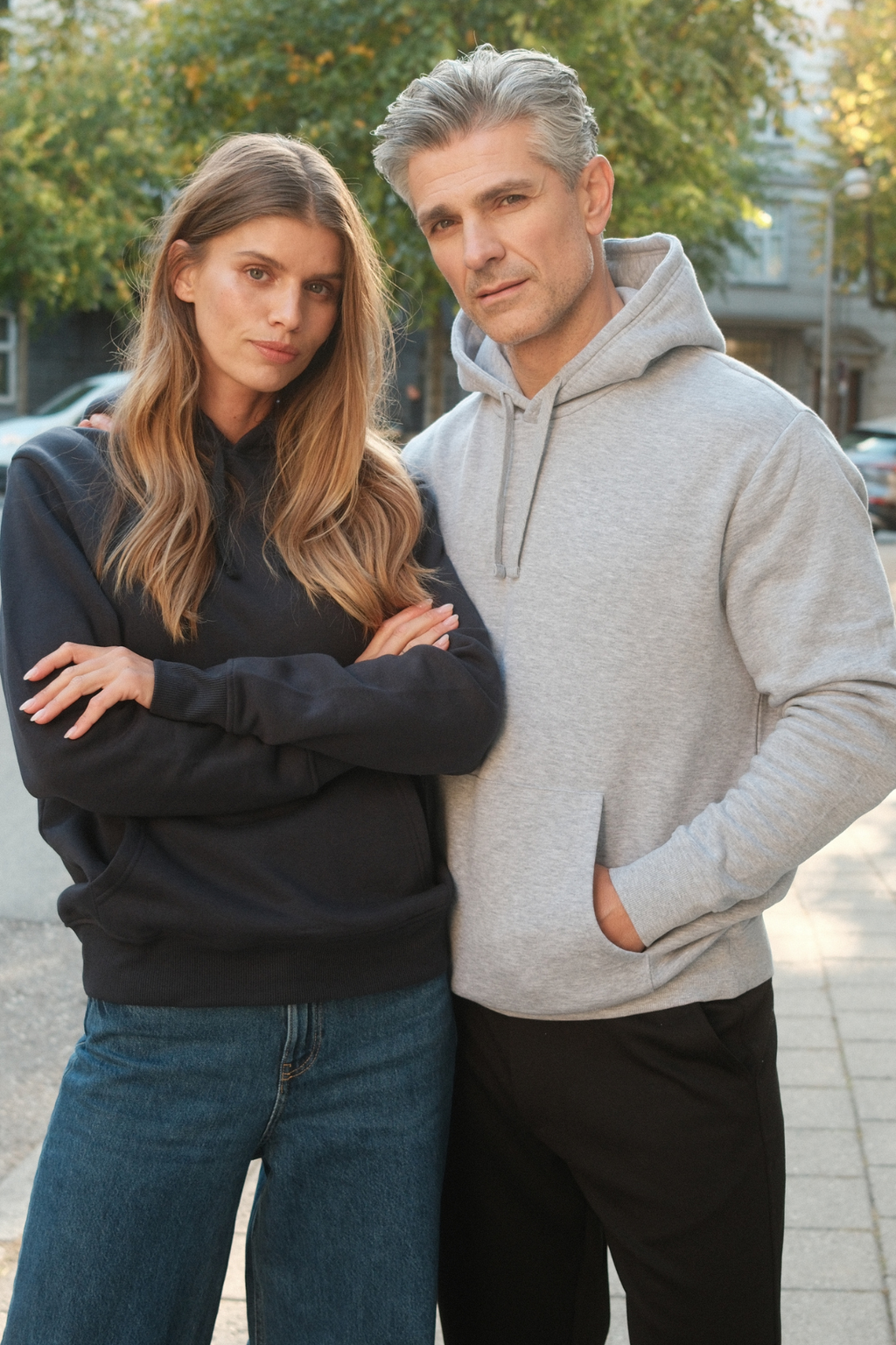 Essential Hoodie - Black