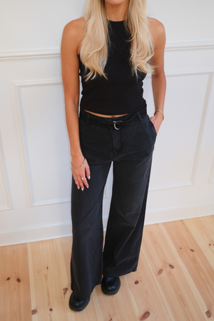 Amalia jeans - liath dorcha