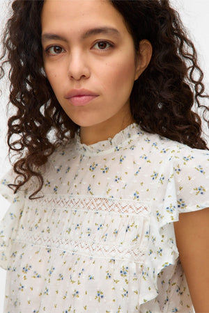 Trine Lása Barr - Snow White AOP: Maguerite Blue Jasper
