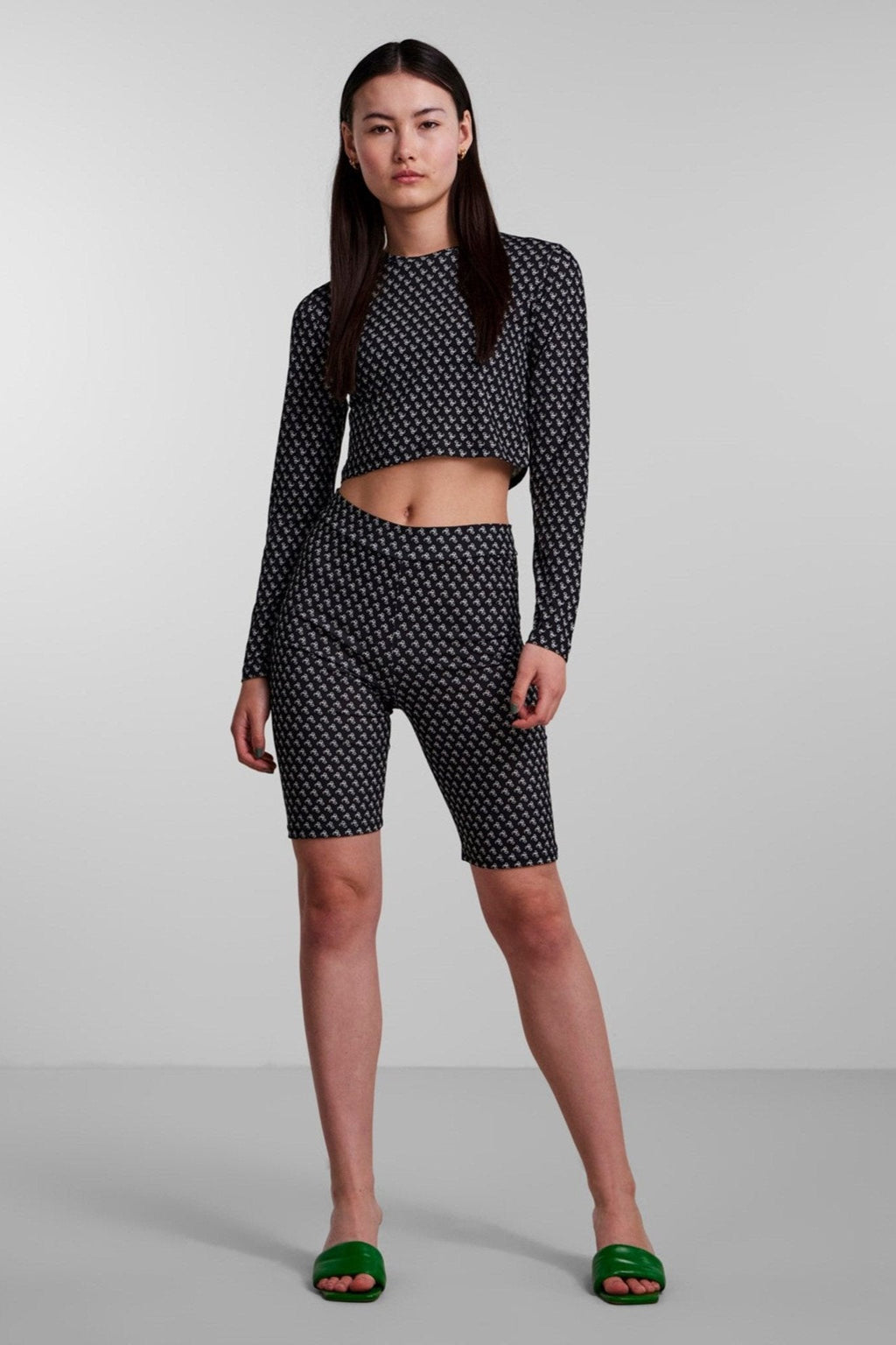 Ammi Long Sleeve Top - Black