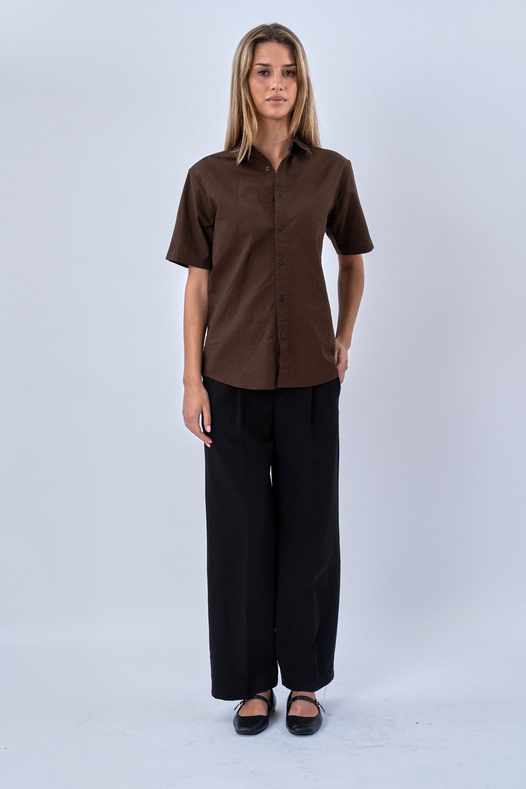 Short Sleeve Linen Shirt - Brown