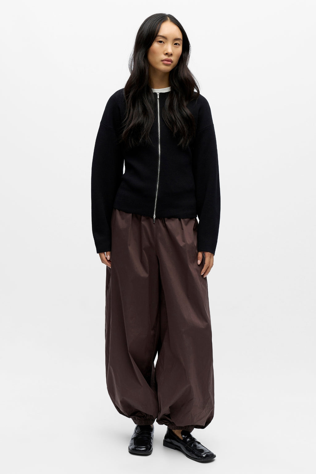 Reynard pleteni kardigan - crni