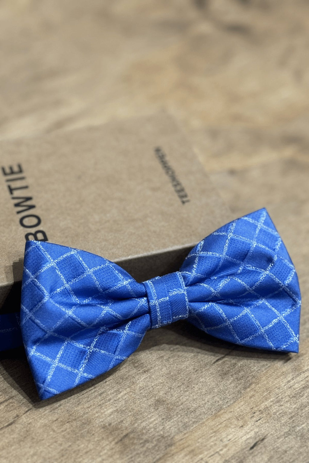 Bowtie - Checkered Blue