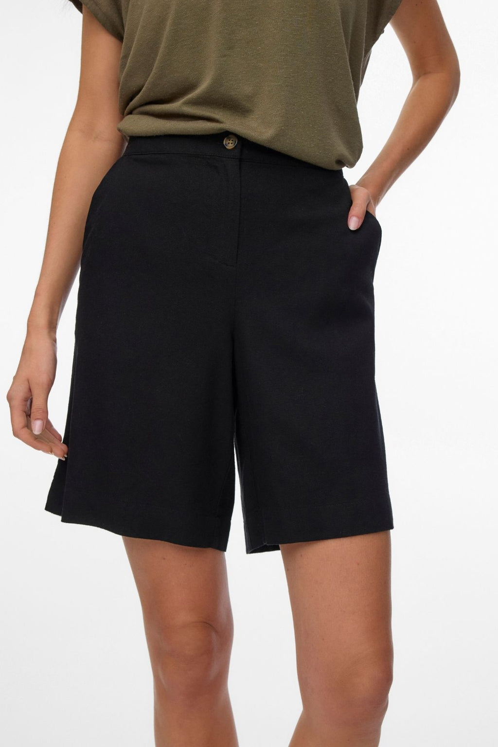 Mymilo Bermuda Shorts - Black