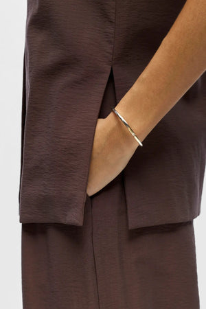 Isla Yui prsluk - Seal Brown