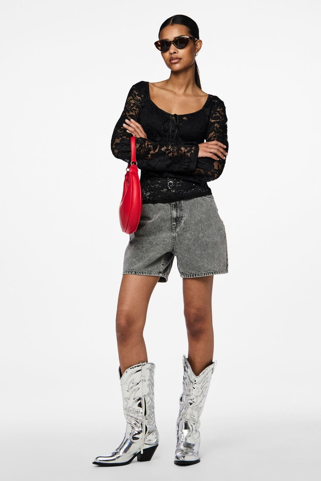 Abbi Shorts - Light Grey Denim